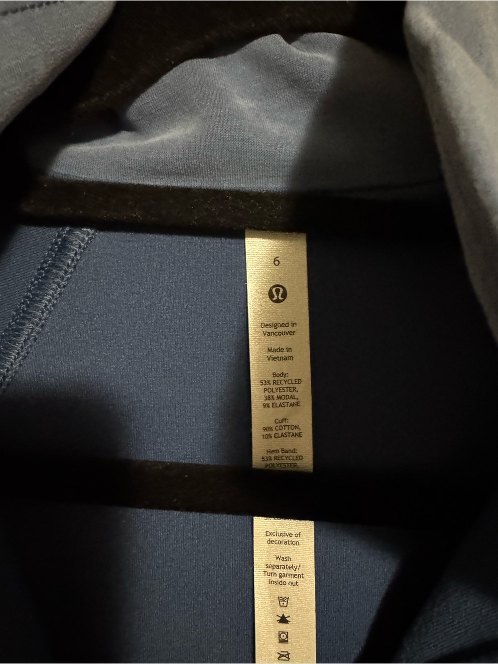 NWT Women’s Lululemon Brushed Softstreme
Funnel Neck Zip Up Size 6 - Picture 10 of 11